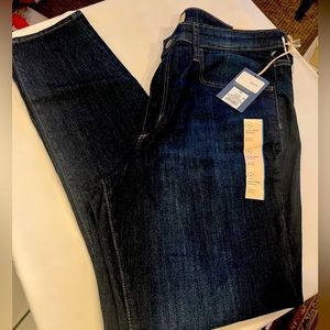 Universal thread 🧵 size 14